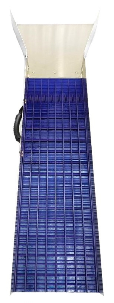Weltneuheit!! GRIZZLY MAT -- blau --- KOMPLETTE WASCHRINNE --- 119,5 cm lang - 25,6 cm breit -- Trichter 45 cm breit