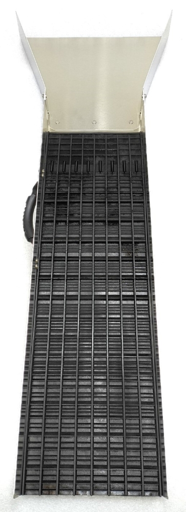 Weltneuheit!! GRIZZLY MAT, schwarz --- KOMPLETTE WASCHRINNE --- 119,5 cm lang - 25,6 cm breit -- Trichter 45 cm breit -